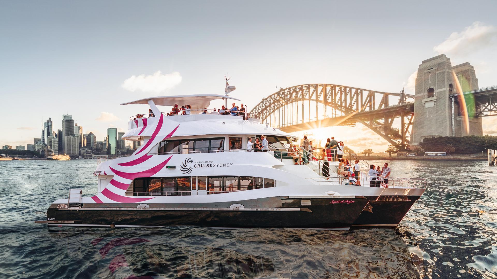 cruise from sydney harbour